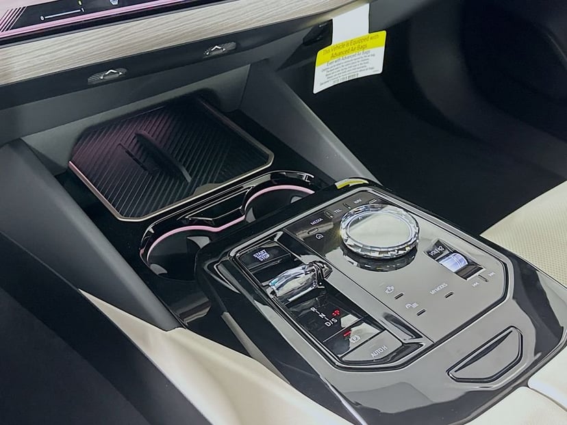2026 BMW 5 Series - Image 15