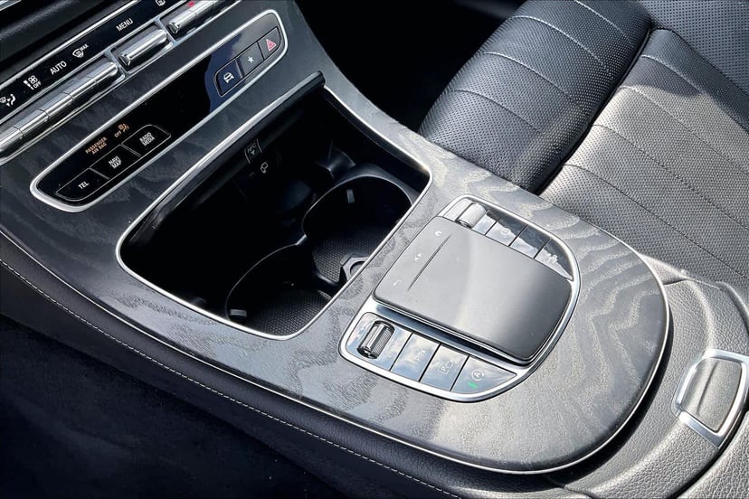 2023 Mercedes-Benz E 450 - Image 16