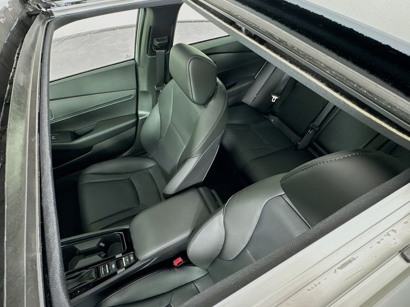 2026 Honda Accord Hybrid - Image 26