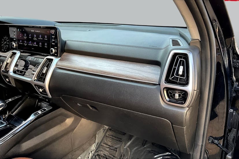 2022 Kia Sorento - Image 19