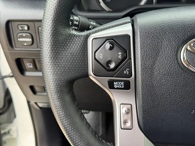 2023 Toyota 4Runner - Image 16
