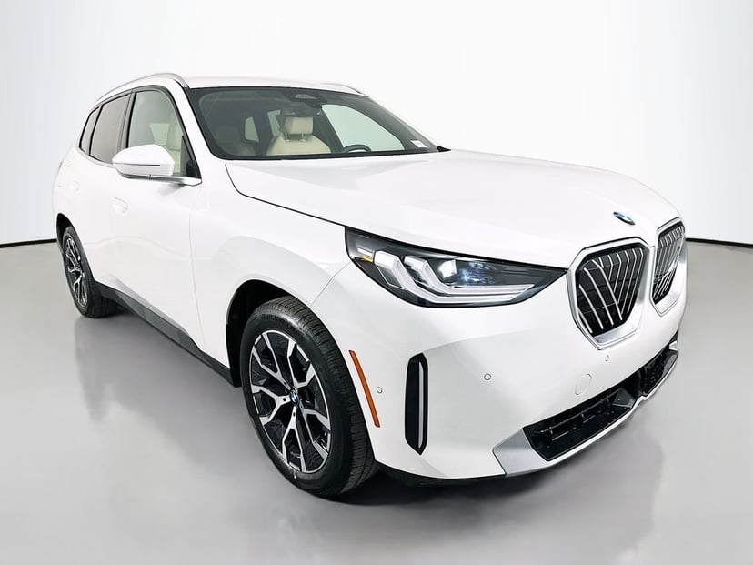 2026 BMW X3 - Image 3