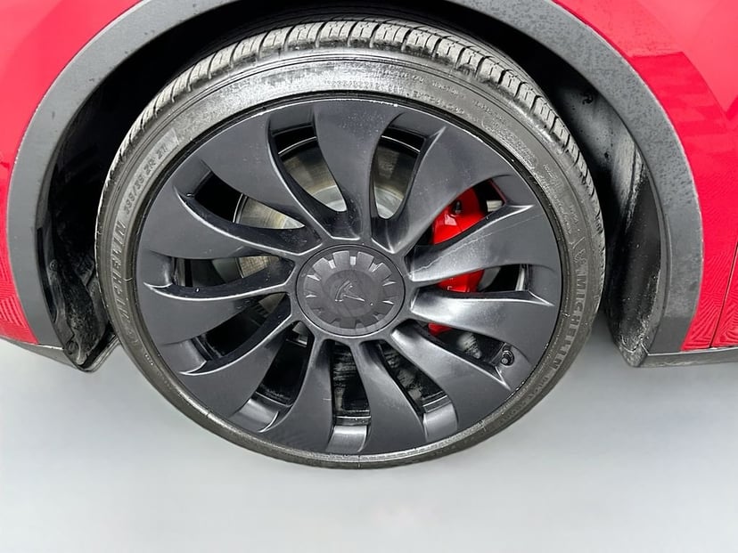 2022 Tesla Model Y - Image 31