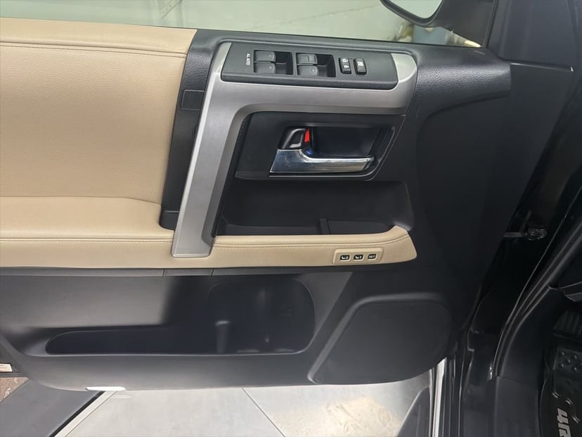 2018 Toyota 4Runner - Image 15