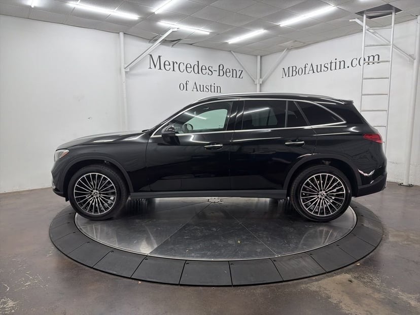 2026 Mercedes-Benz GLC - Image 1