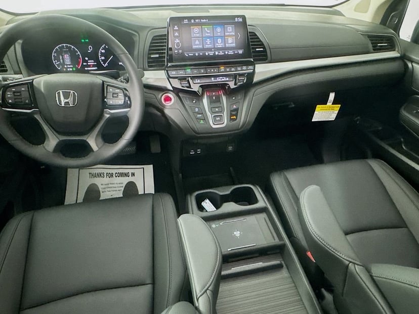 2026 Honda Odyssey - Image 32