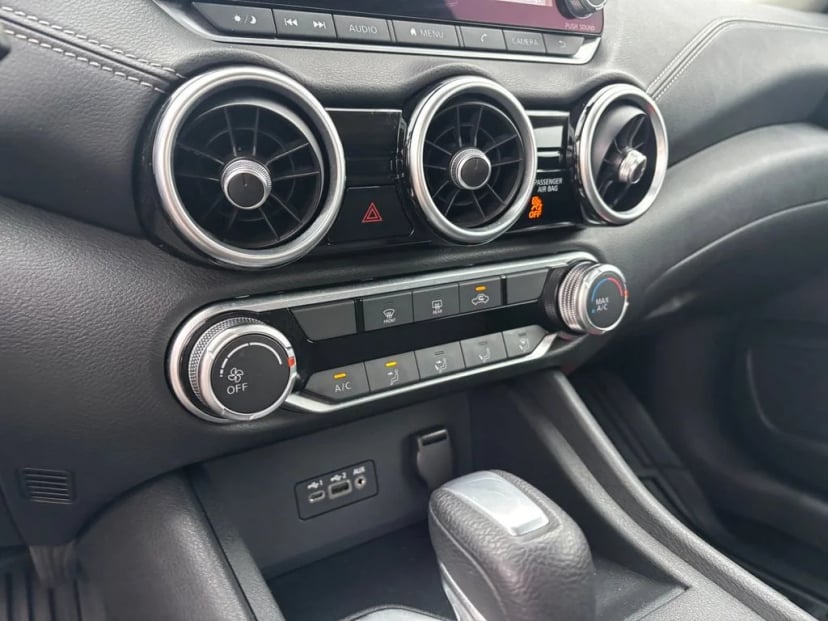 2022 Nissan Sentra - Image 6