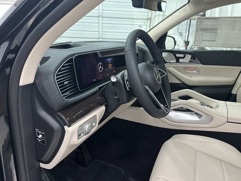 2026 Mercedes-Benz GLE - Image 39