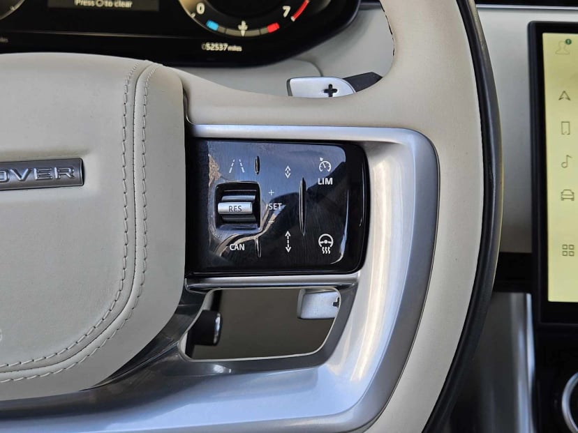 2023 Land Rover Range Rover - Image 29
