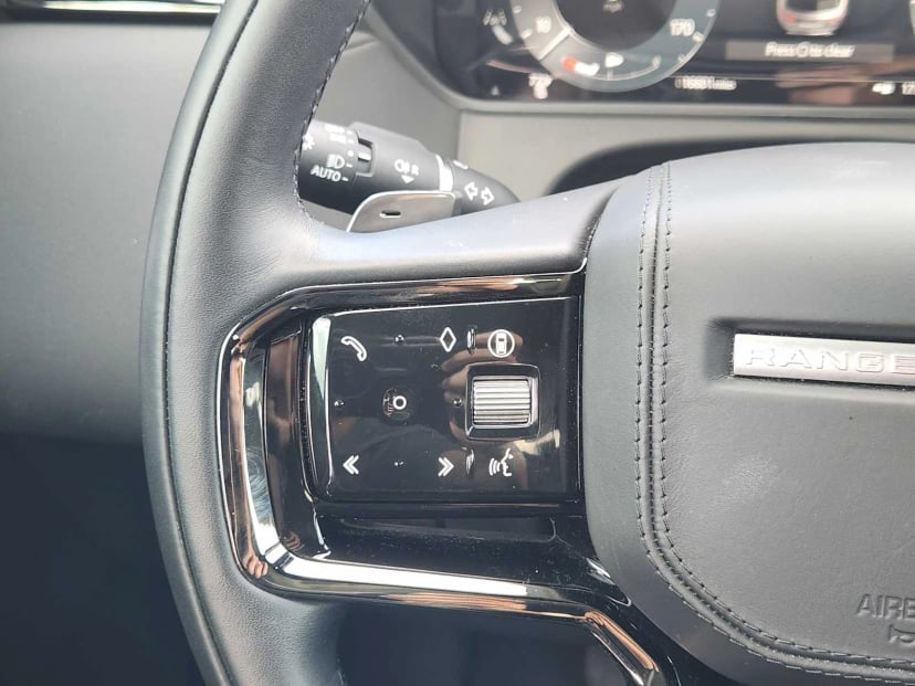 2026 Land Rover Range Rover Velar - Image 28