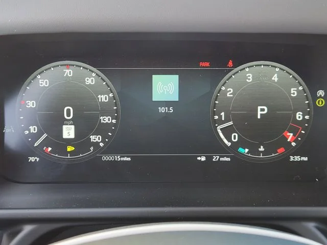 2026 Land Rover Defender 130 - Image 11