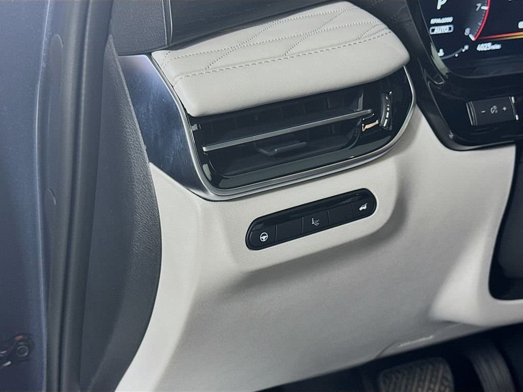 2026 INFINITI QX60 - Image 13