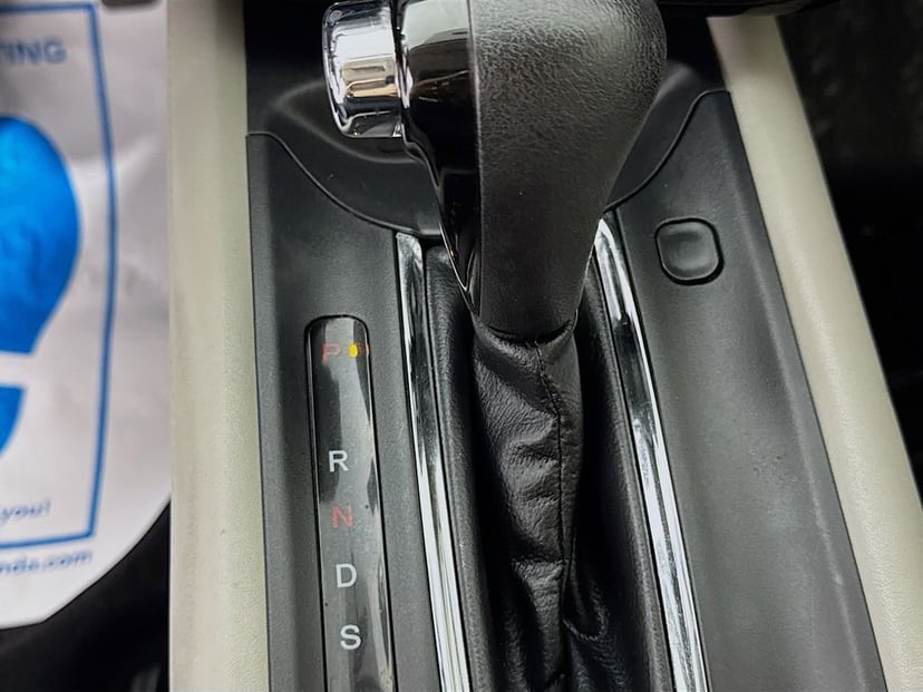 2016 Honda HR-V - Image 20