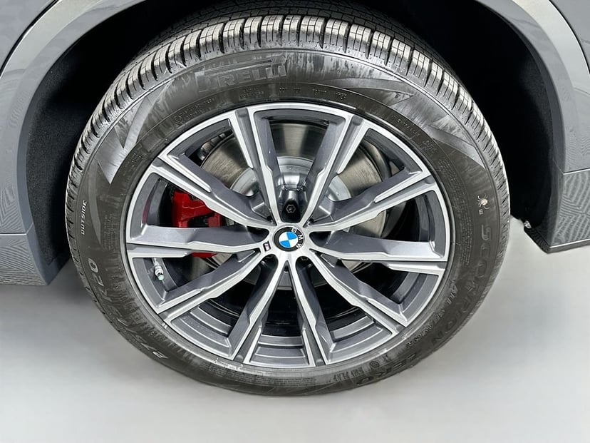 2026 BMW X5 - Image 23
