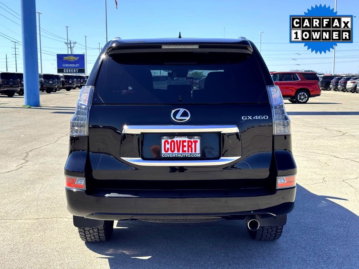 2022 Lexus GX - Image 7