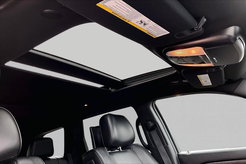 2018 Jeep Grand Cherokee - Image 14