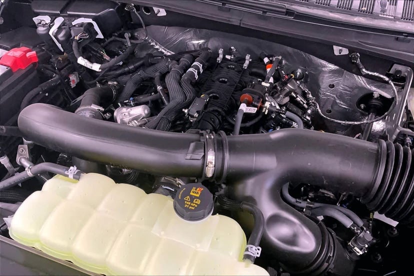 2026 Ford Expedition - Image 16
