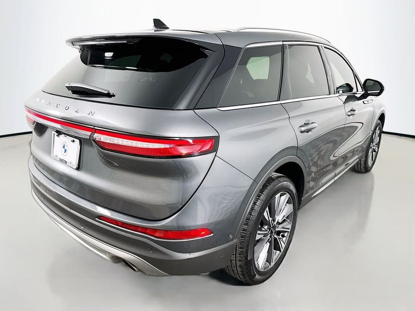 2022 Lincoln Corsair - Image 5