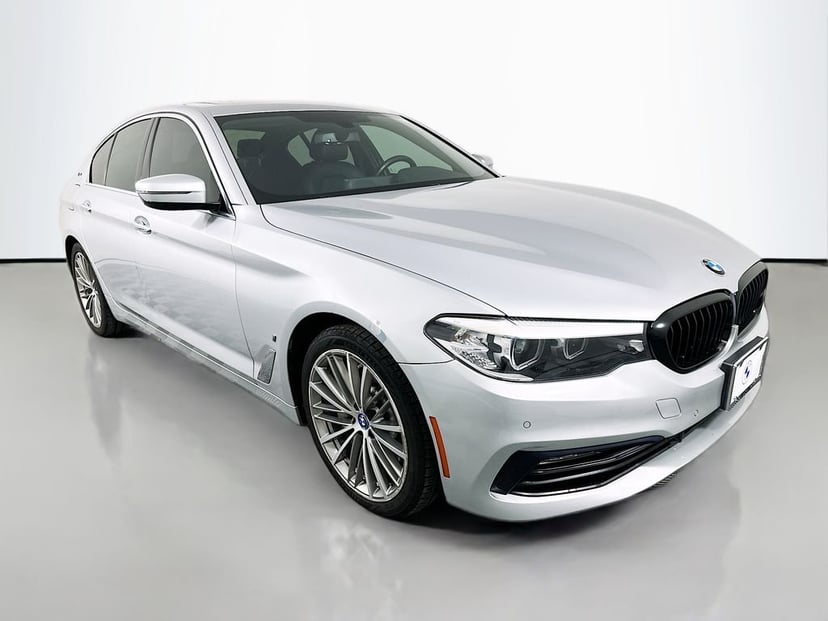2018 BMW 5 Series - Image 3
