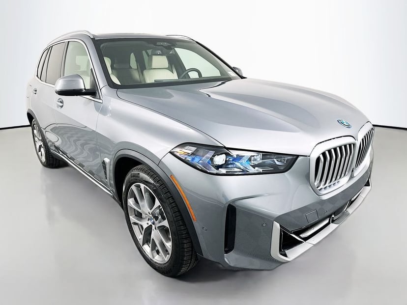 2026 BMW X5 - Image 1