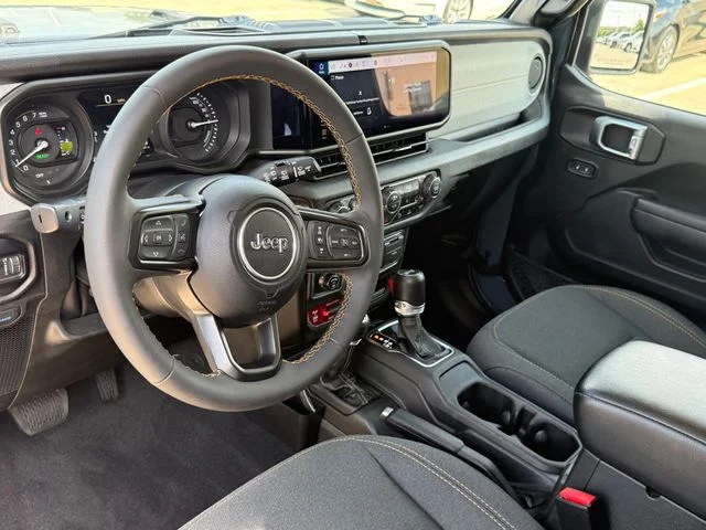 2024 Jeep Wrangler - Image 11