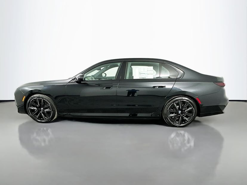 2026 BMW i7 - Image 8