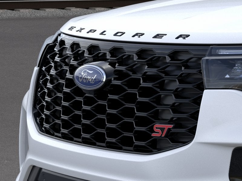 2026 Ford Explorer - Image 30