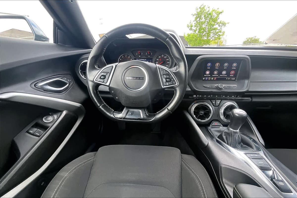 2021 Chevrolet Camaro - Image 6