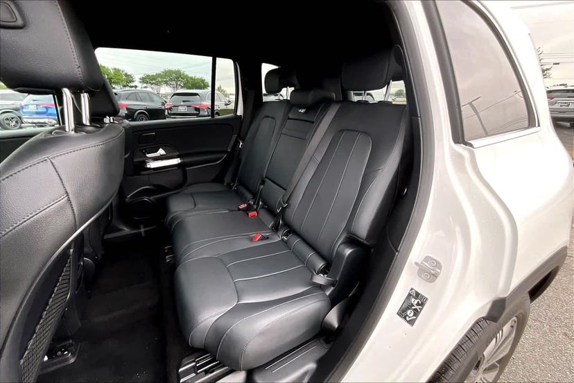 2023 Mercedes-Benz EQB 300 - Image 20