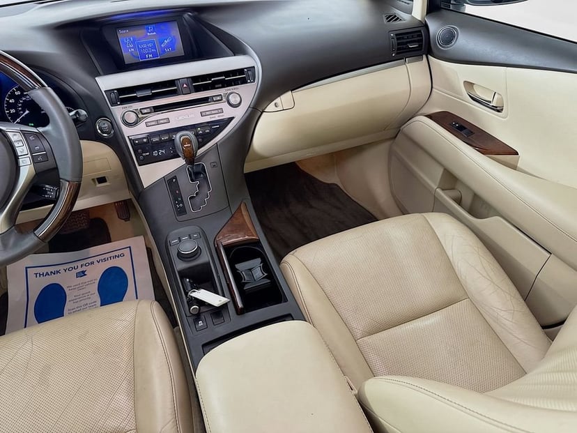 2015 Lexus RX - Image 29