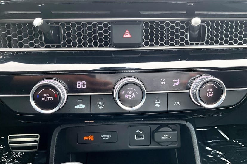 2024 Honda Civic - Image 32