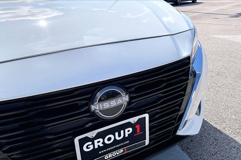 2025 Nissan Altima - Image 30
