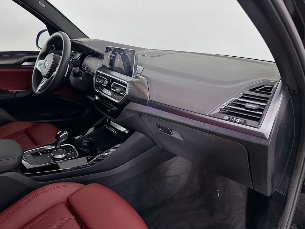 2024 BMW X3 - Image 30