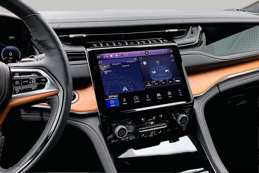 2025 Jeep Grand Cherokee L - Image 7