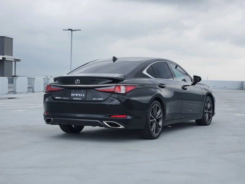 2021 Lexus ES 350 - Image 5