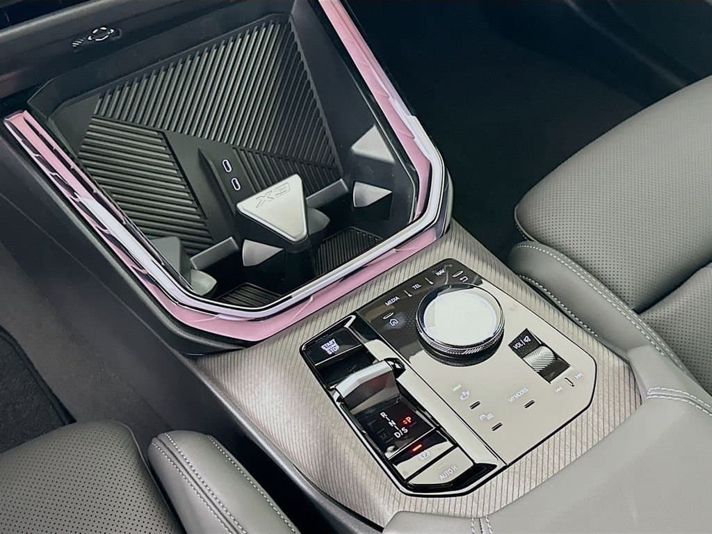 2026 BMW X3 - Image 15