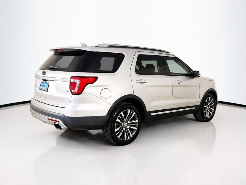 2016 Ford Explorer - Image 7