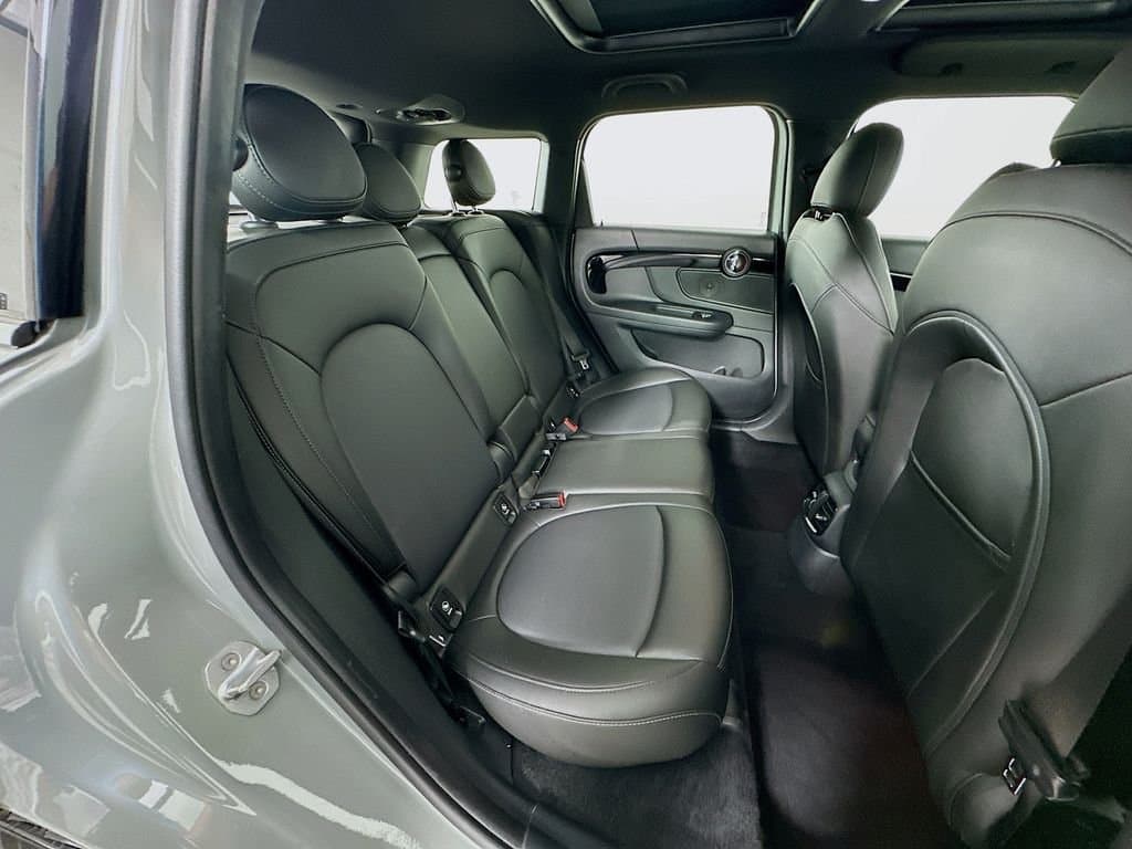 2019 MINI Cooper S Countryman - Image 27