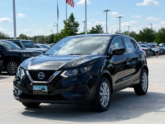 2022 Nissan Rogue Sport - Image 6