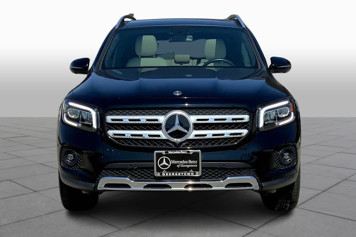 2020 Mercedes-Benz GLB 250 - Image 3