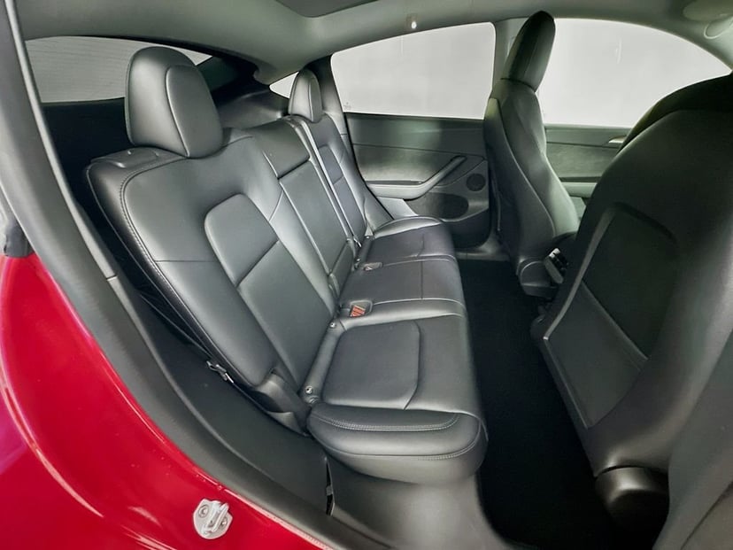2022 Tesla Model Y - Image 27