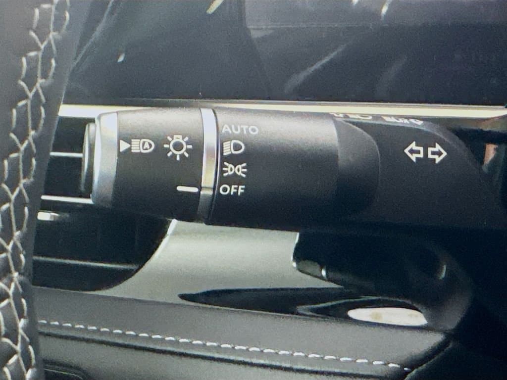 2026 INFINITI QX80 - Image 13