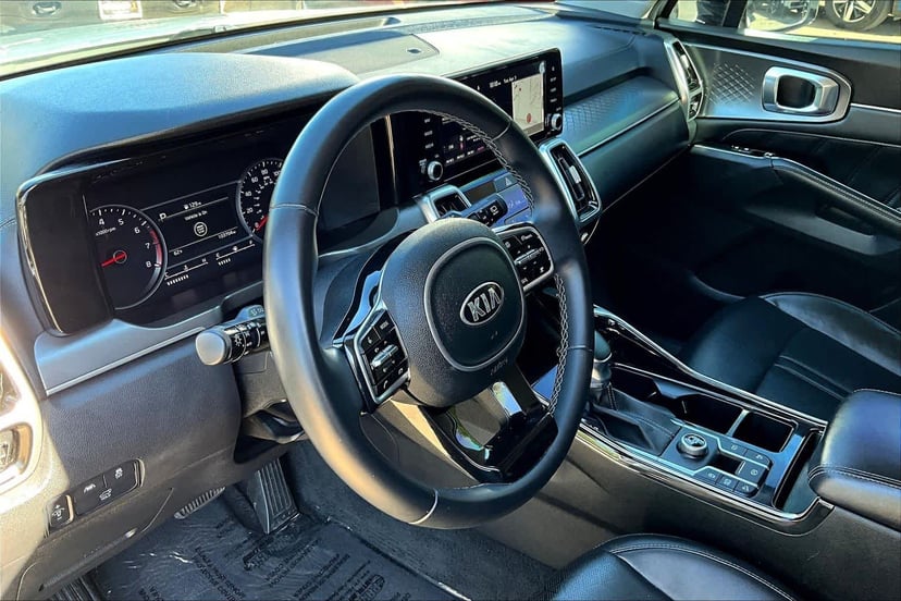 2021 Kia Sorento - Image 18