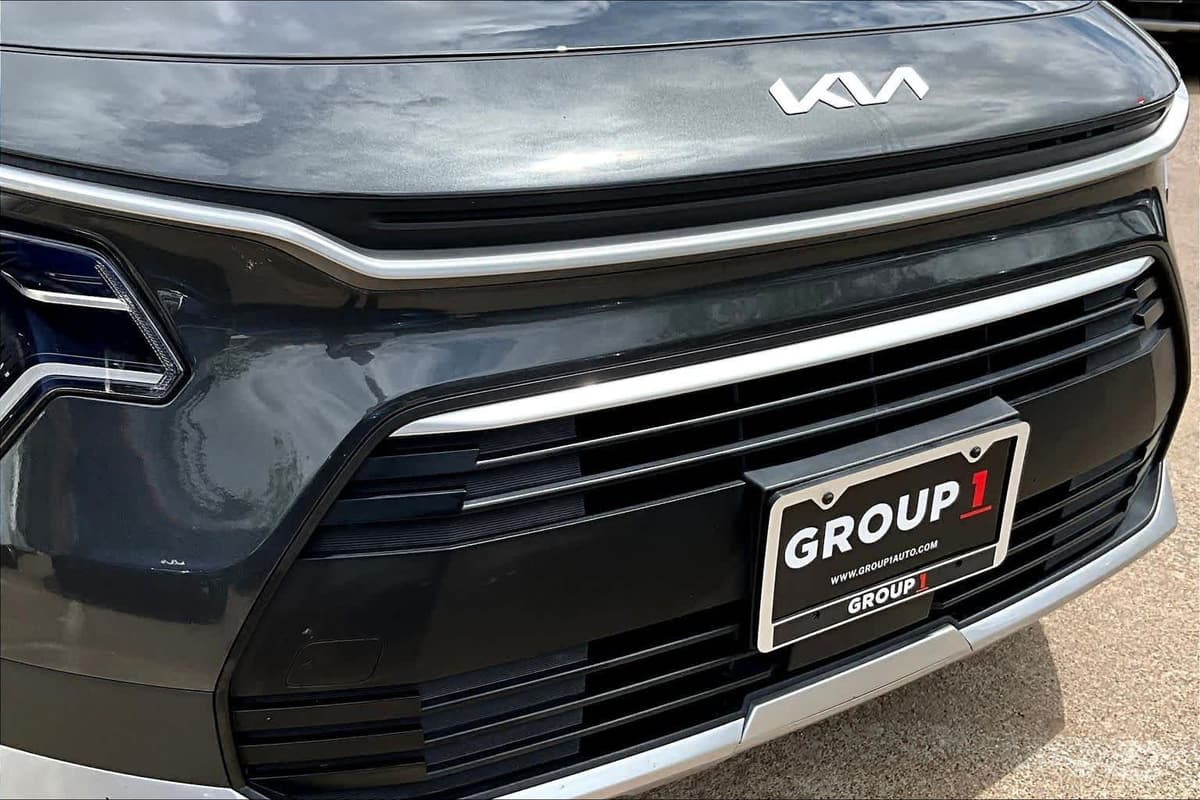 2023 Kia Niro Plug-In Hybrid - Image 29
