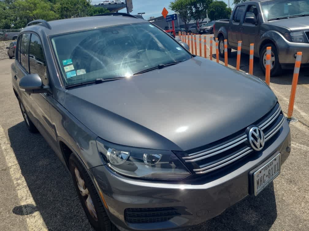 2016 Volkswagen Tiguan - Image 4