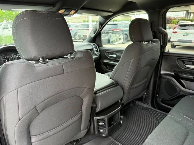 2025 Ram 1500 - Image 25