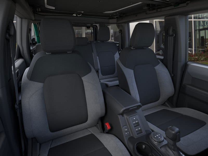 2025 Ford Bronco - Image 10