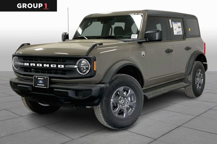 2026 Ford Bronco - Image 1