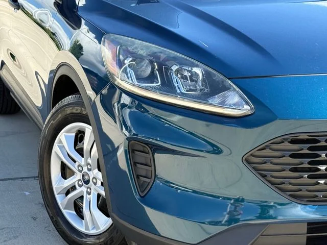 2020 Ford Escape - Image 3