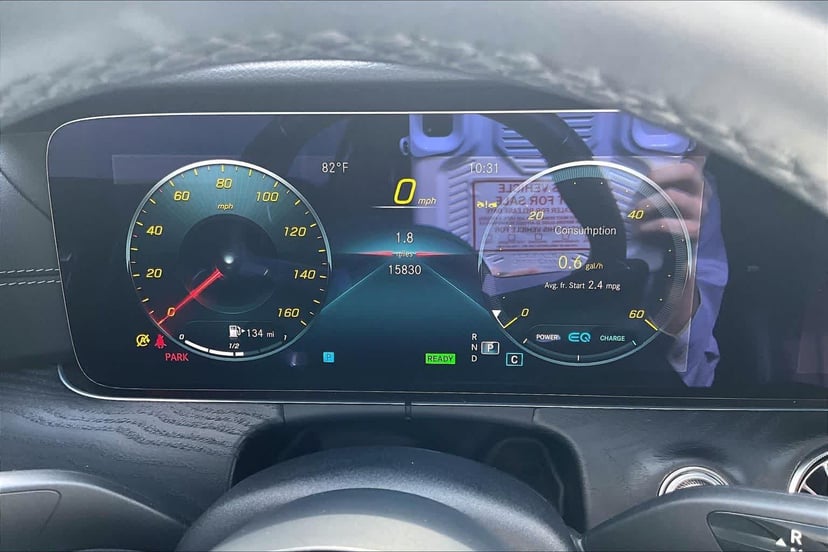 2023 Mercedes-Benz E 450 - Image 26